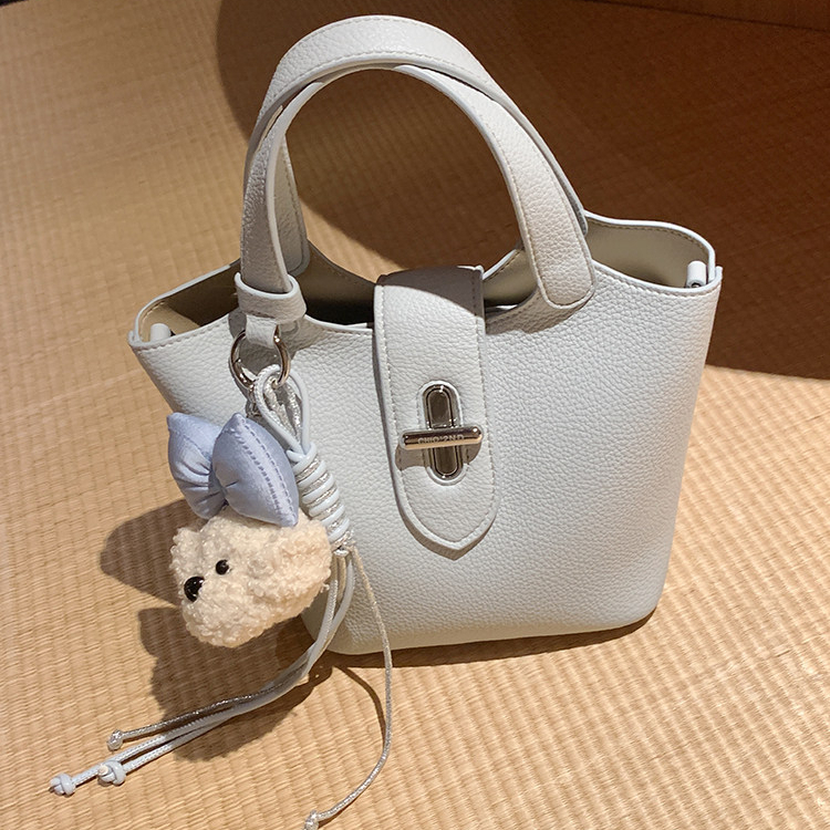 海鹽藍水桶包女士2026新款包包菜籃子手提包單肩斜挎