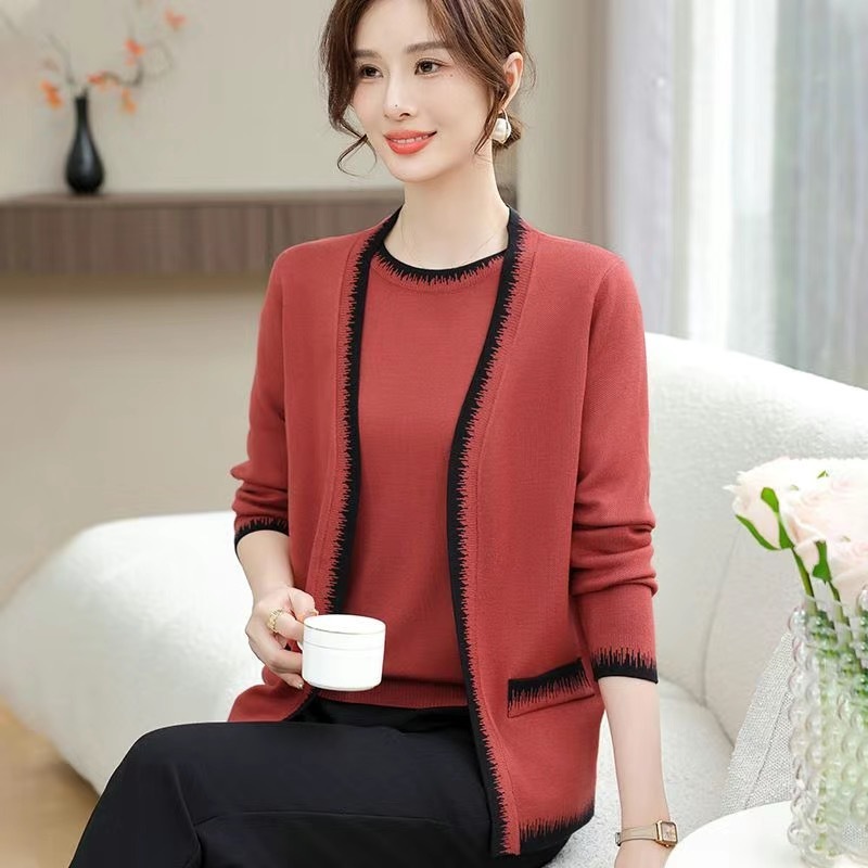 春秋新款媽媽裝打底衫中老年女士針織上衣兩件套女式小衫