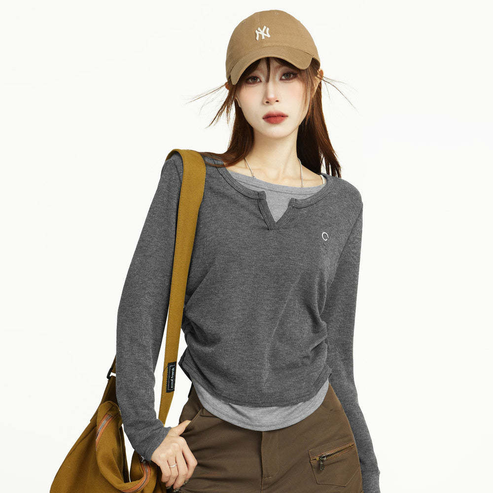 v領假兩件長袖短款t恤女春秋季設計感小眾修身正肩內搭打底衫上衣