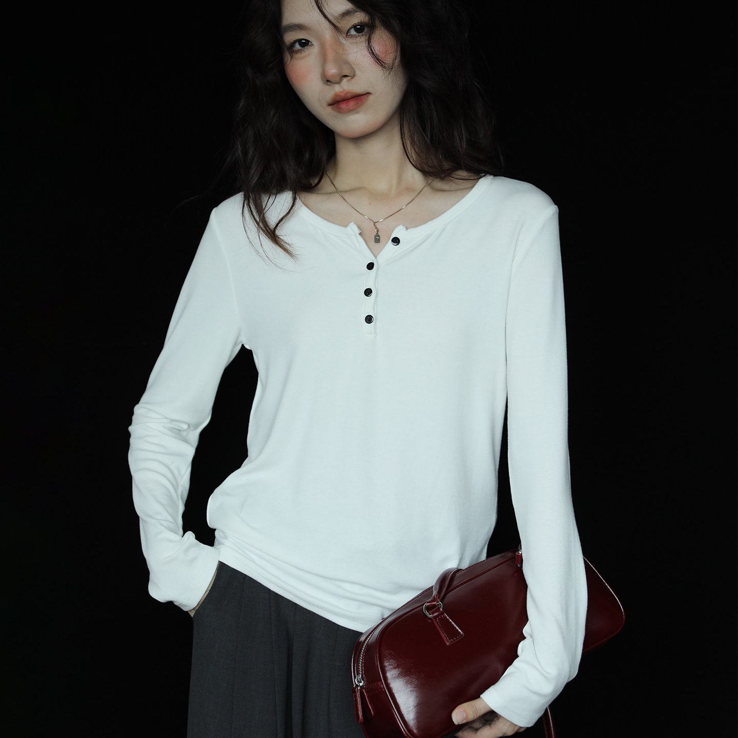 半開領通勤簡約顯瘦小眾長袖t恤女設計感彈力秋新款上衣