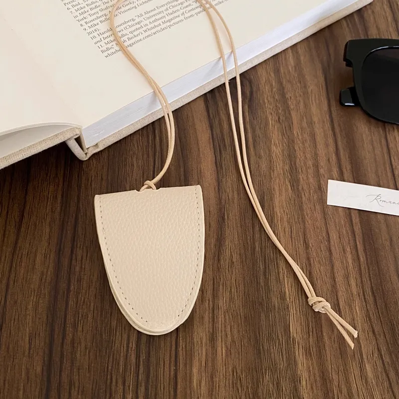 掛脖磁吸皮革墨鏡夾項鍊經典百搭眼鏡夾掛繩毛衣鏈配飾