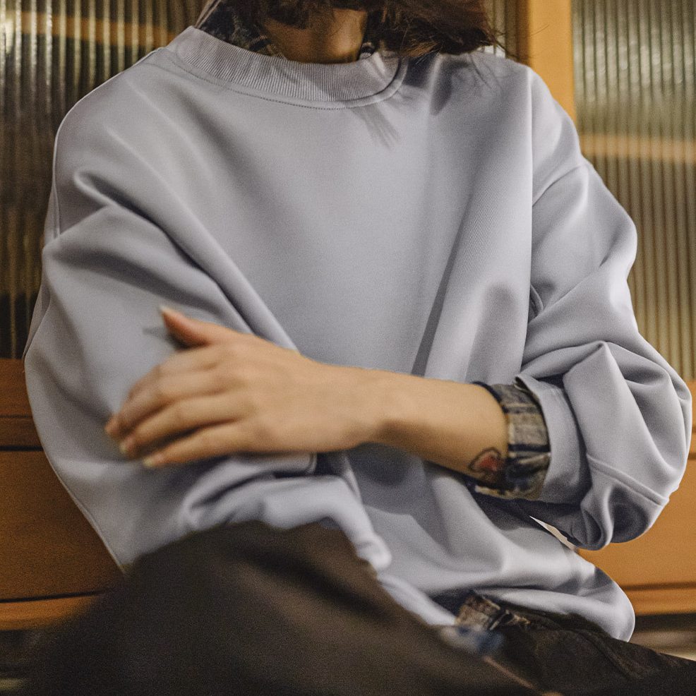 空氣層純灰色無帽款寬鬆落肩圓領套頭長袖衛衣外套上衣女士秋