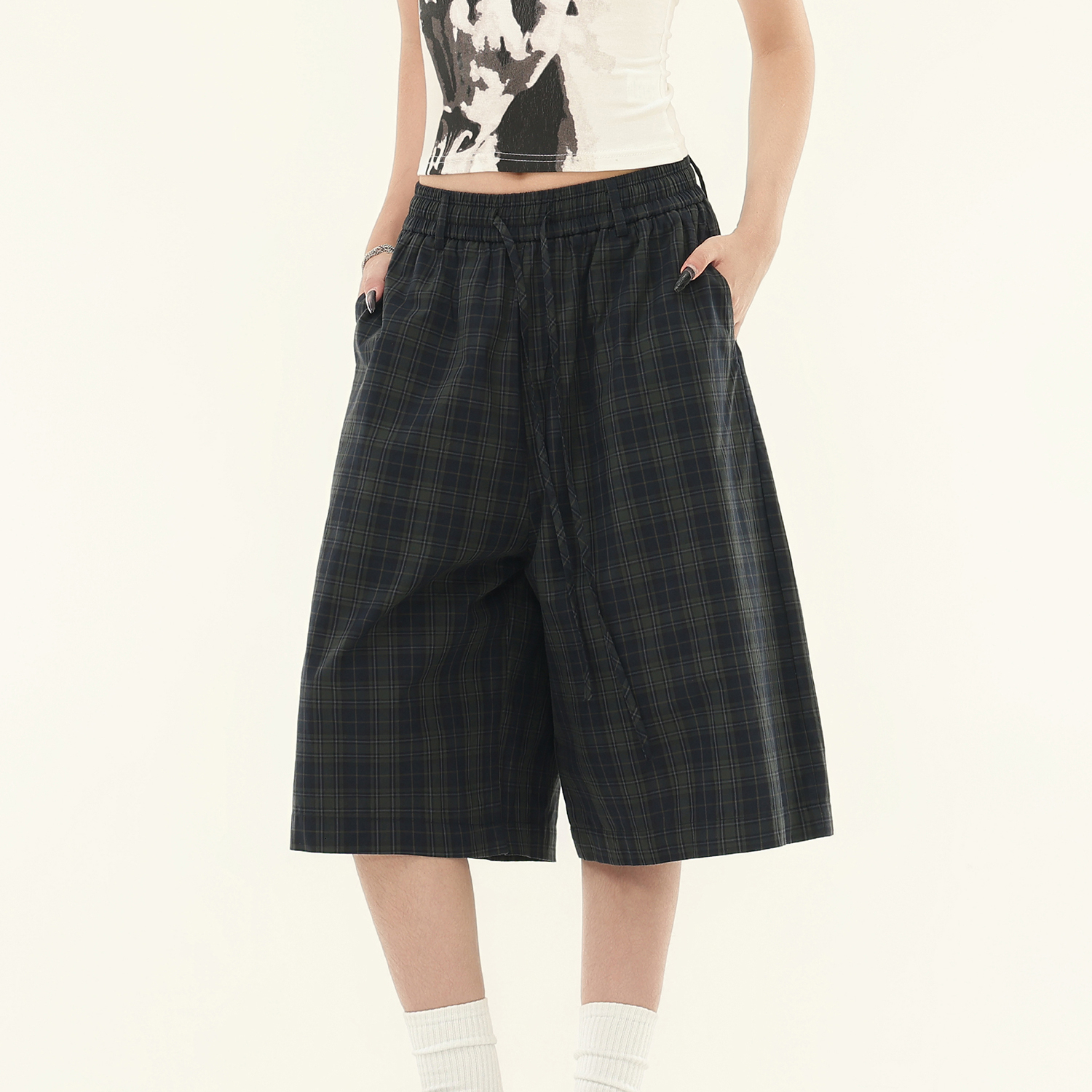 美式復古慵懶綠格紋鬆緊七分褲夏季寬鬆百搭格子褲女短褲