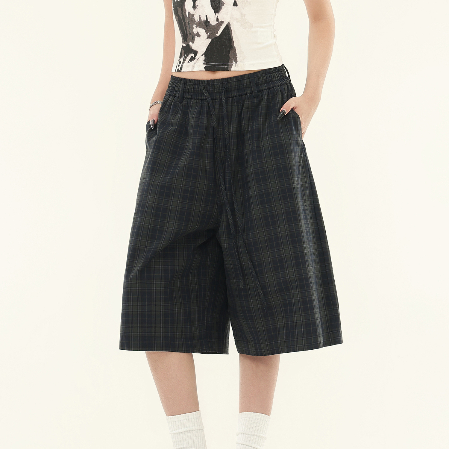 美式復古慵懶綠格紋鬆緊七分褲夏季寬鬆百搭格子褲女短褲