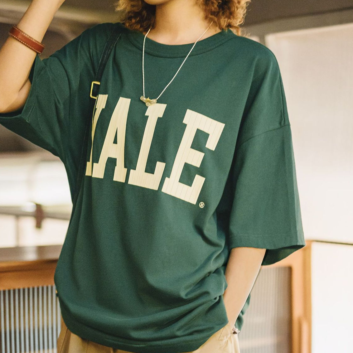 美式撞色字母印花T恤學院風耶魯大學純棉短袖上衣女夏季