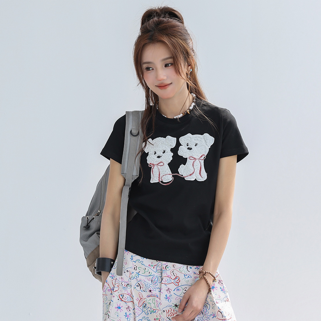 可愛毛茸茸小狗貼布繡短袖t恤女夏正肩顯瘦修身上衣