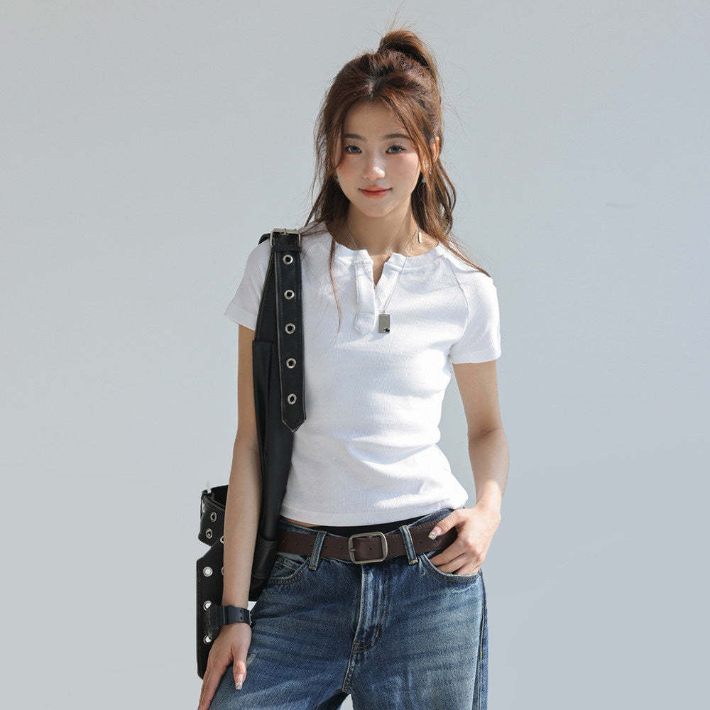 正肩修身t恤女夏季2025新款V領短袖設計感辣妹短上衣