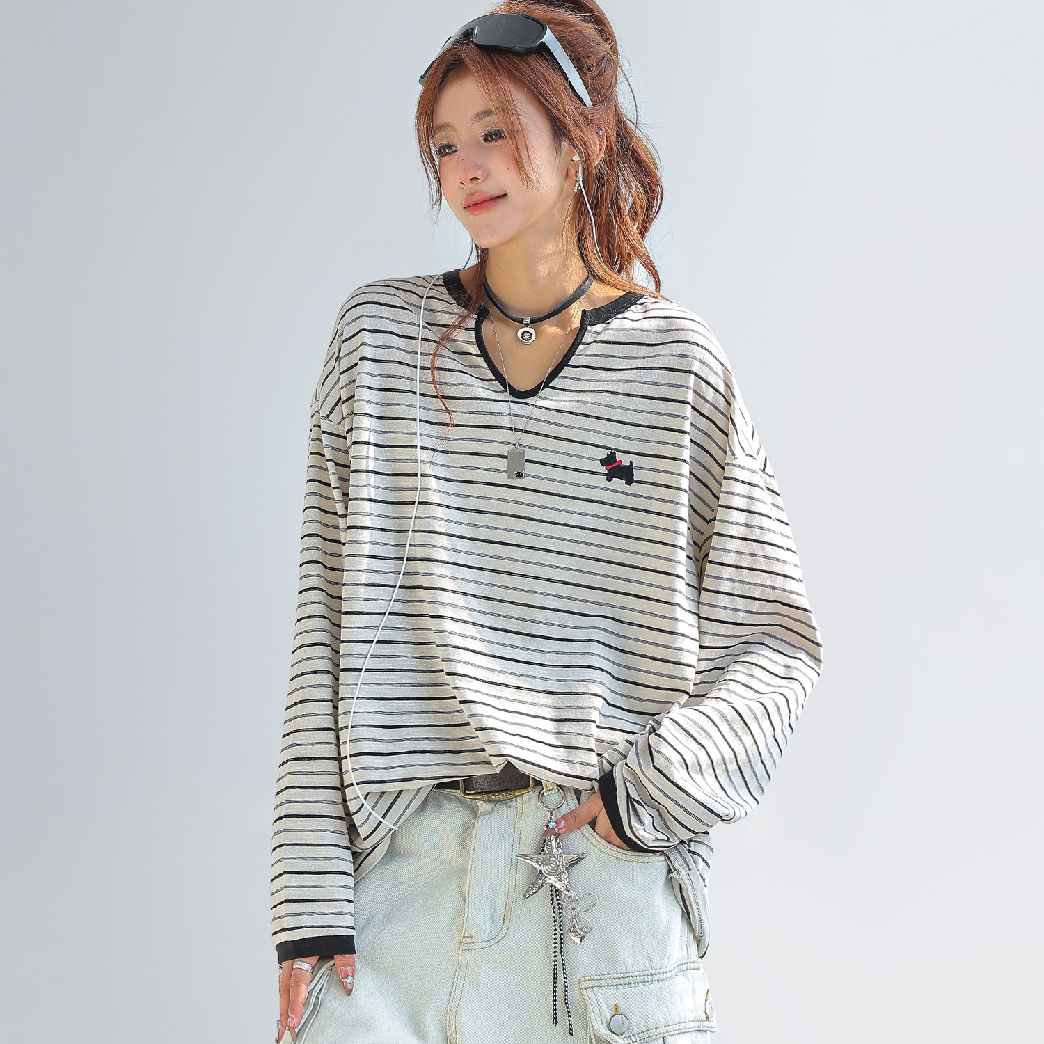 小馬刺繡撞色拼接條紋長袖t恤女設計感小眾V領上衣春