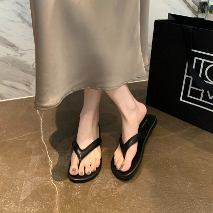 小羊皮夾趾人字拖鞋女夏外穿2026夏季新款極簡夾趾沙灘度假凉拖鞋