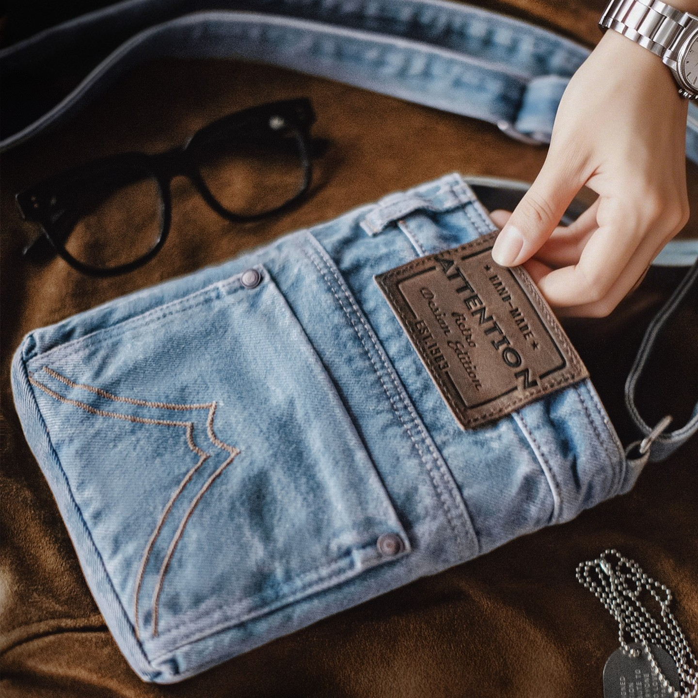 復古丹寧牛仔布單肩手拎小包斜挎隨行手機設計感小眾包包女冬