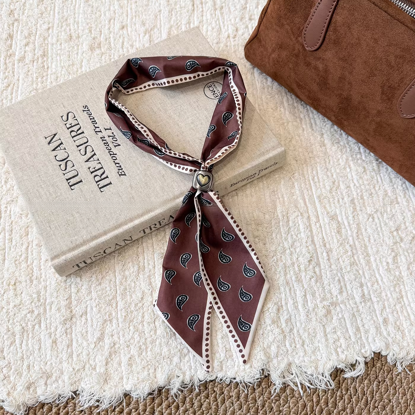 法式復古抽拉系脖絲巾項鍊女春季新款波點領巾長條毛衣鏈圍巾配飾