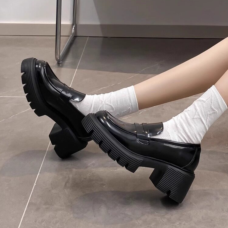 香港真皮厚底乐福鞋女2026春秋新款爆款粗跟增高单鞋英伦风小皮鞋