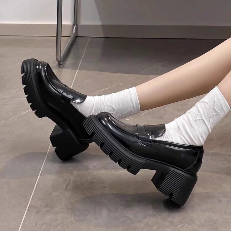 香港真皮厚底乐福鞋女2026春秋新款爆款粗跟增高单鞋英伦风小皮鞋