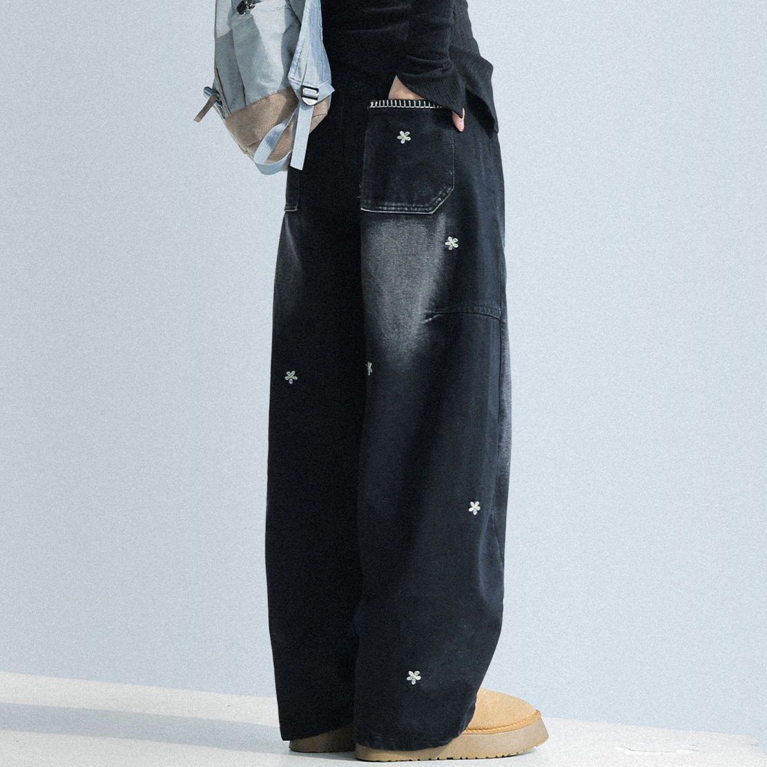 春夏新款花朵刺繡牛仔褲女闊腿寬鬆顯瘦褲子彎刀褲