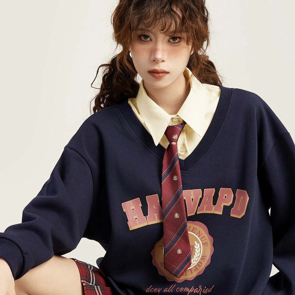 美式復古假兩件v領無帽套頭衛衣女秋季秋冬學院風設計感冬季上衣