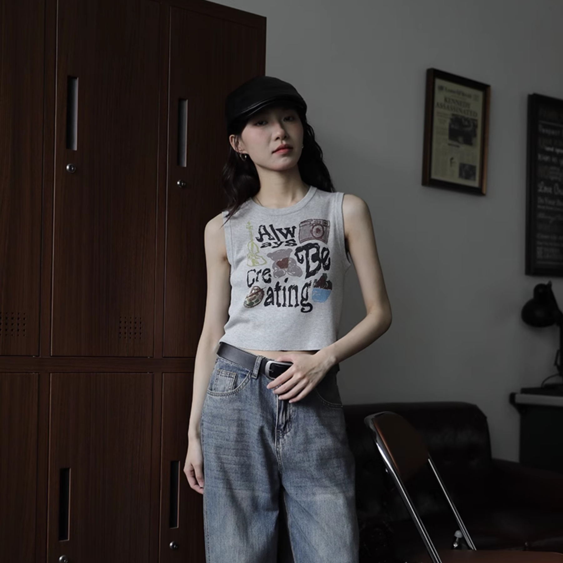 設計感小眾簡約百搭外穿無袖吊帶背心女別致塗鴉印花休閒短款