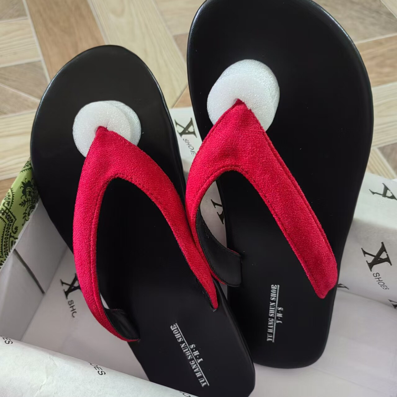 小羊皮夾趾人字拖鞋女夏外穿2026夏季新款極簡夾趾沙灘度假凉拖鞋