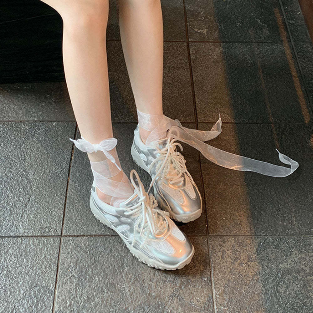 春季新款蕾絲拼接休閒珍珠百搭阿甘德訓板鞋女