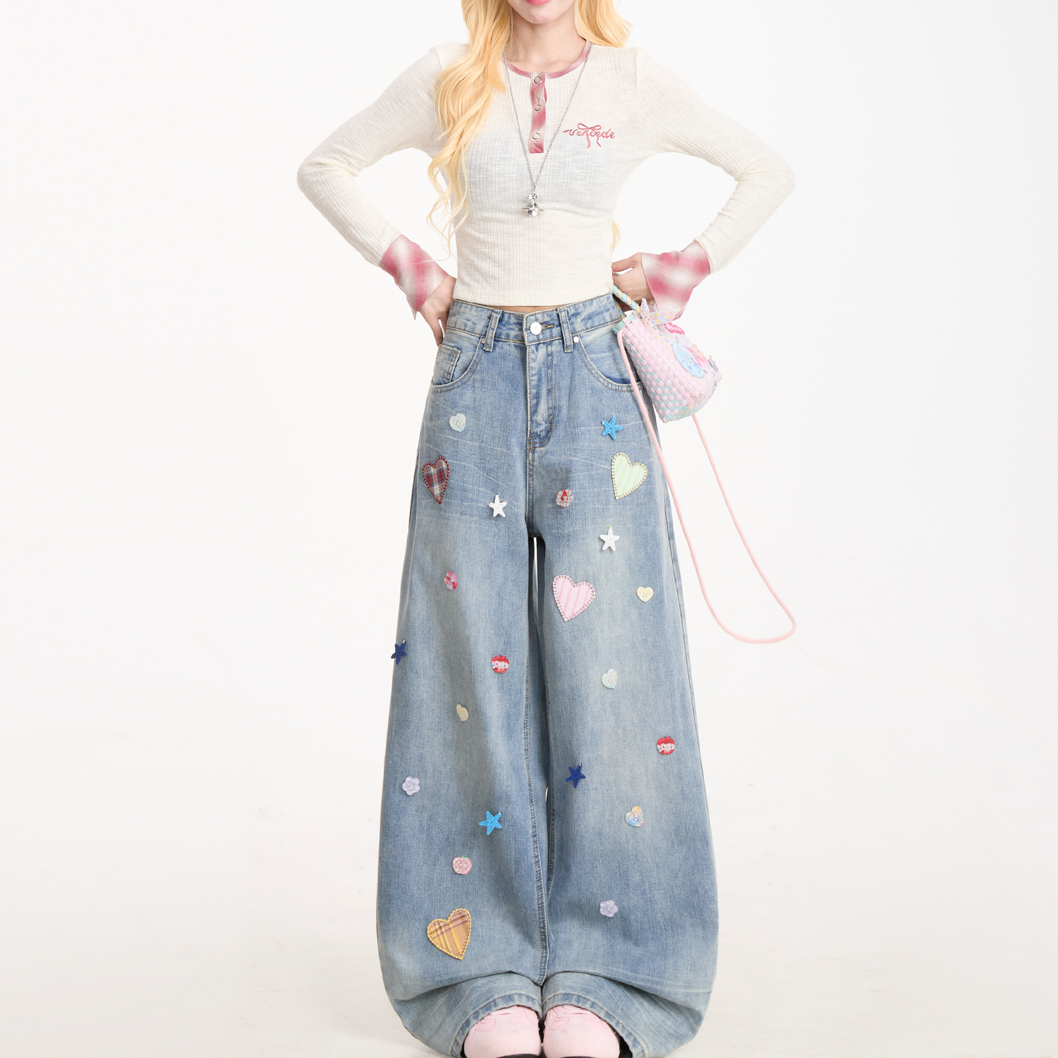 愛心貼布星星紐扣裝潢牛仔褲女復古做舊水洗闊腿直筒褲子