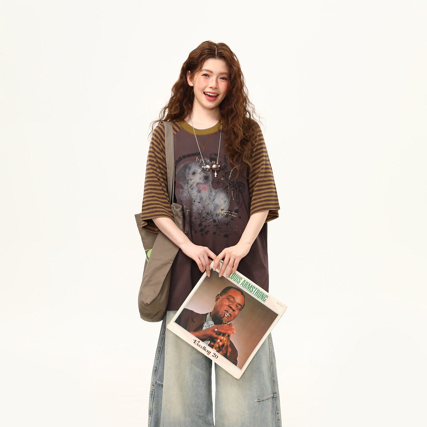 美式復古塗鴉小狗印花設計感短袖T恤女寬鬆插肩袖tee