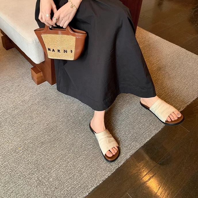 曼谷拖度假風沙灘亞麻褶皺平底涼拖女拖鞋外穿夏