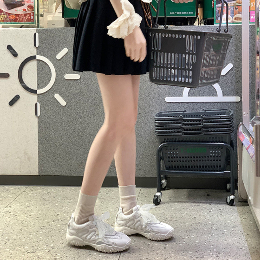 春季新款蕾絲拼接休閒珍珠百搭阿甘德訓板鞋女