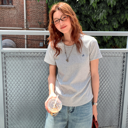 蜻蜓刺繡短袖t恤女新款純棉正肩收腰短款顯瘦甜辣小個子上衣