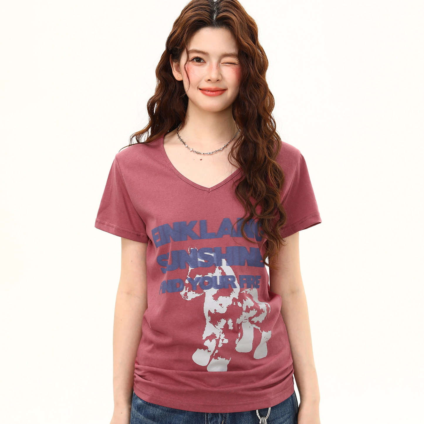辣妹V領正肩T恤女夏季微寬鬆百搭美式字母印花短款短袖