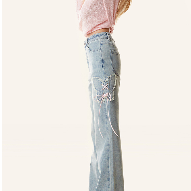 淺色顯瘦蝴蝶微喇叭牛仔褲女2025夏季新款小個子設計感褲子