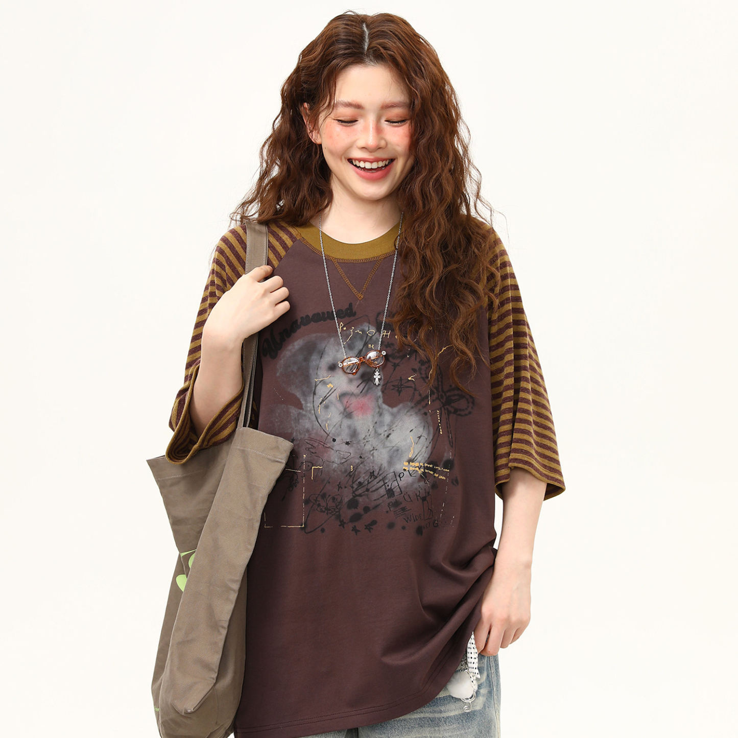 美式復古塗鴉小狗印花設計感短袖T恤女寬鬆插肩袖tee