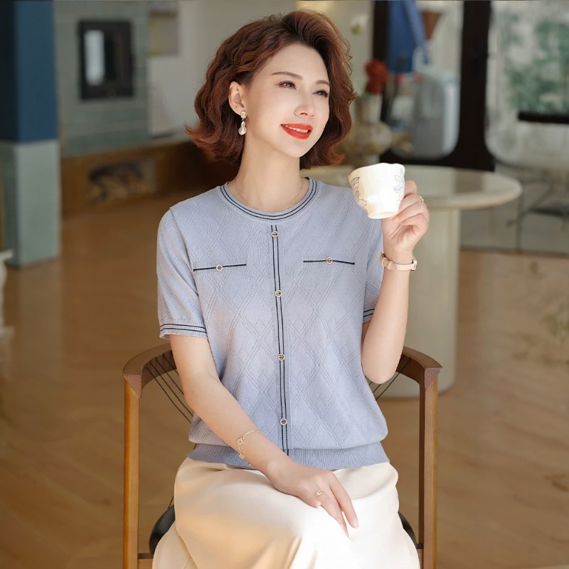 夏裝t恤洋氣小衫2026新款時尚中老年女裝針織套裝上衣