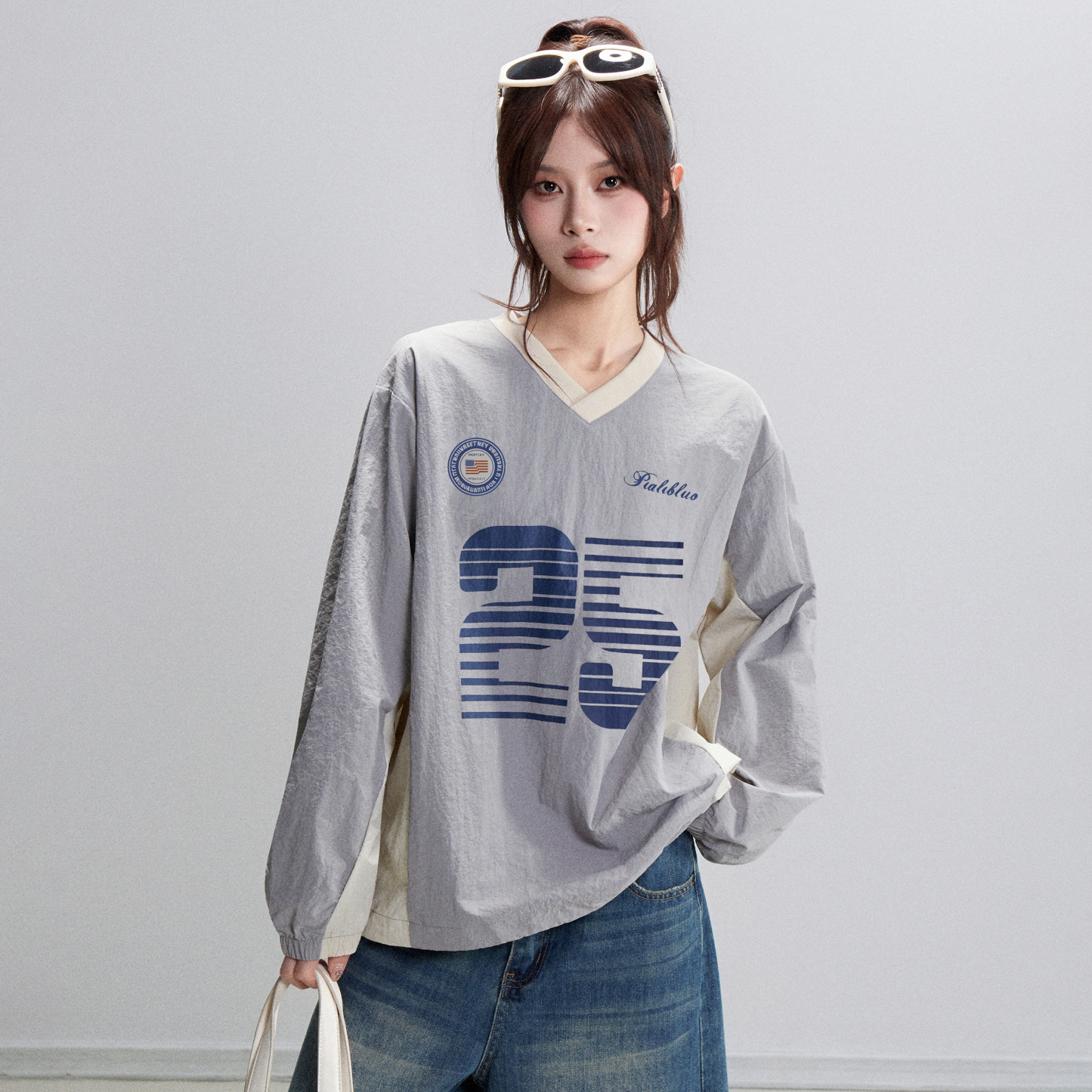 美式復古灰色v領正肩套頭長袖衛衣女秋季寬鬆運動設計感小眾上衣