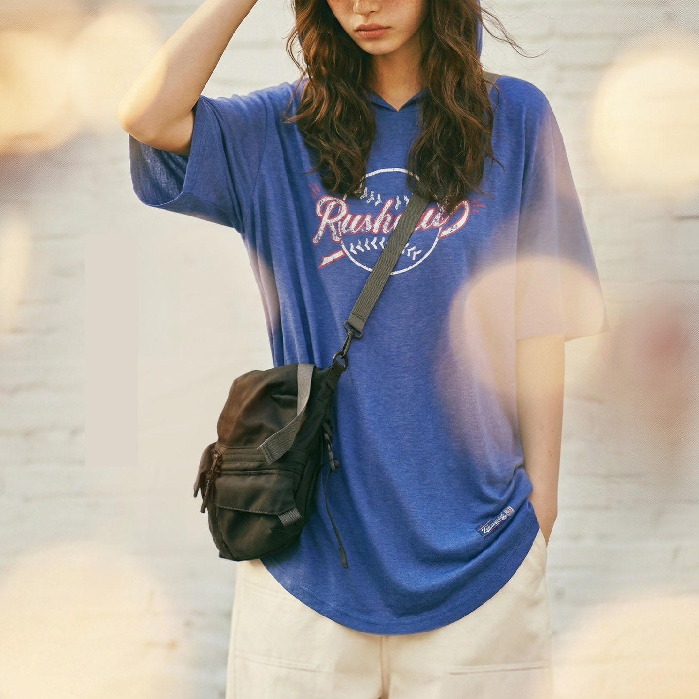 復古寬鬆印花萊賽爾天絲弧形下擺連帽短袖T恤半袖上衣女士夏