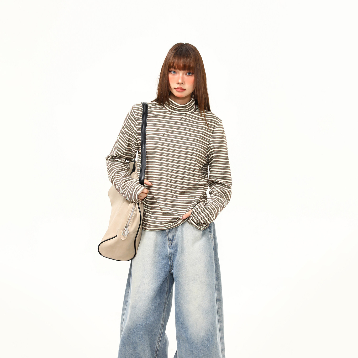 德绒半高领冬季保暖打底衫女短宽版型高级感内搭条纹长袖