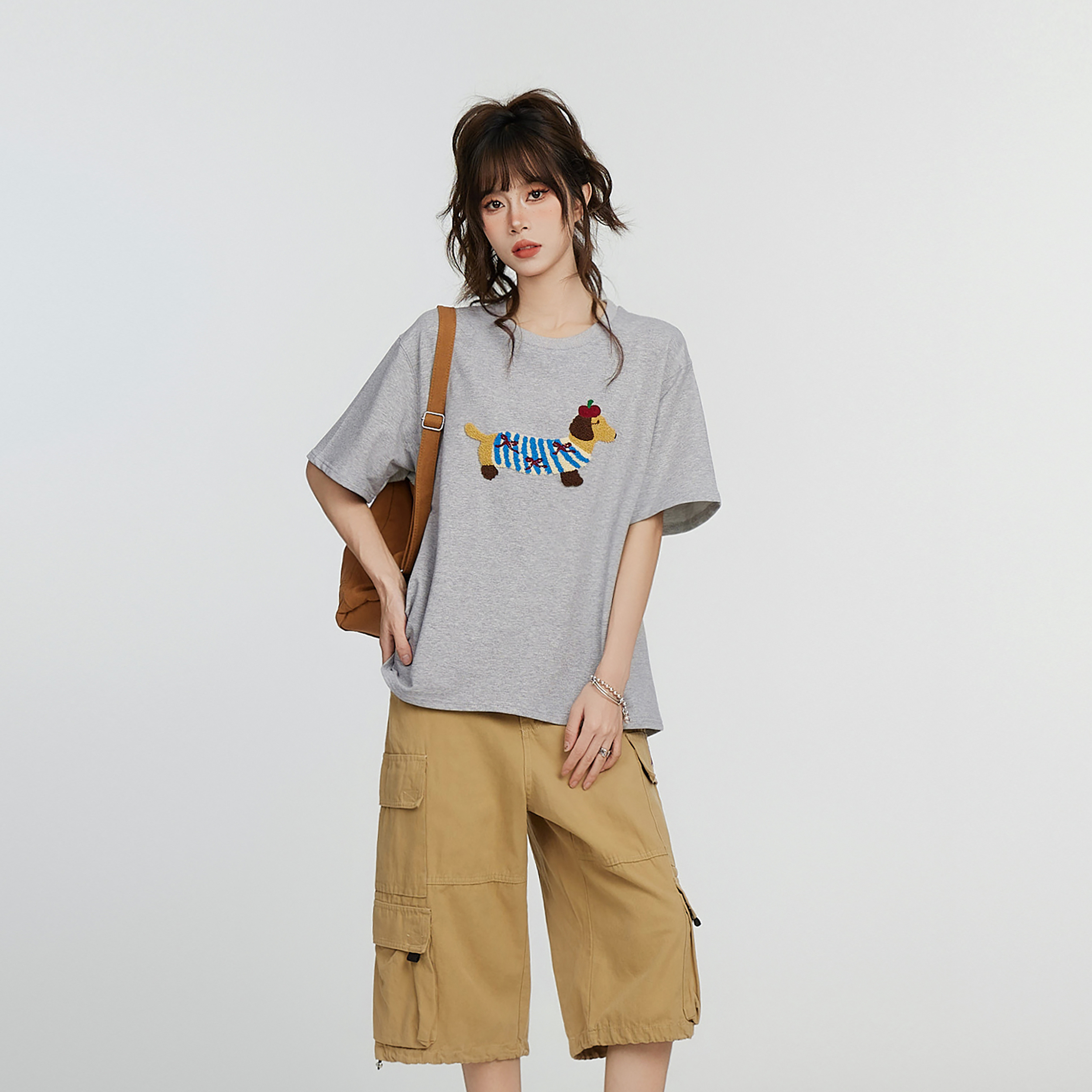 灰色正肩短袖t恤女夏寬鬆顯瘦半袖體恤純棉上衣