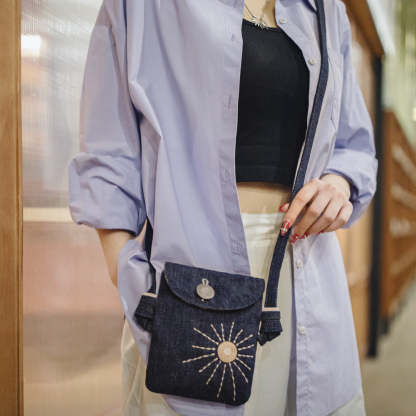 美式復古刺繡丹寧斜挎包印第安民族風牛仔布手機包女