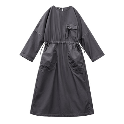 落肩薄款寬鬆中袖七分長袖裙子山系工裝風收腰連衣裙女士早秋