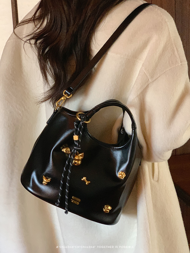 1 (9).jpg