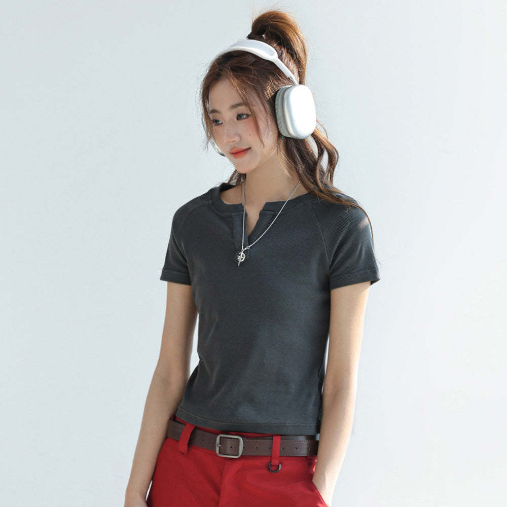 正肩修身t恤女夏季2025新款V領短袖設計感辣妹短上衣