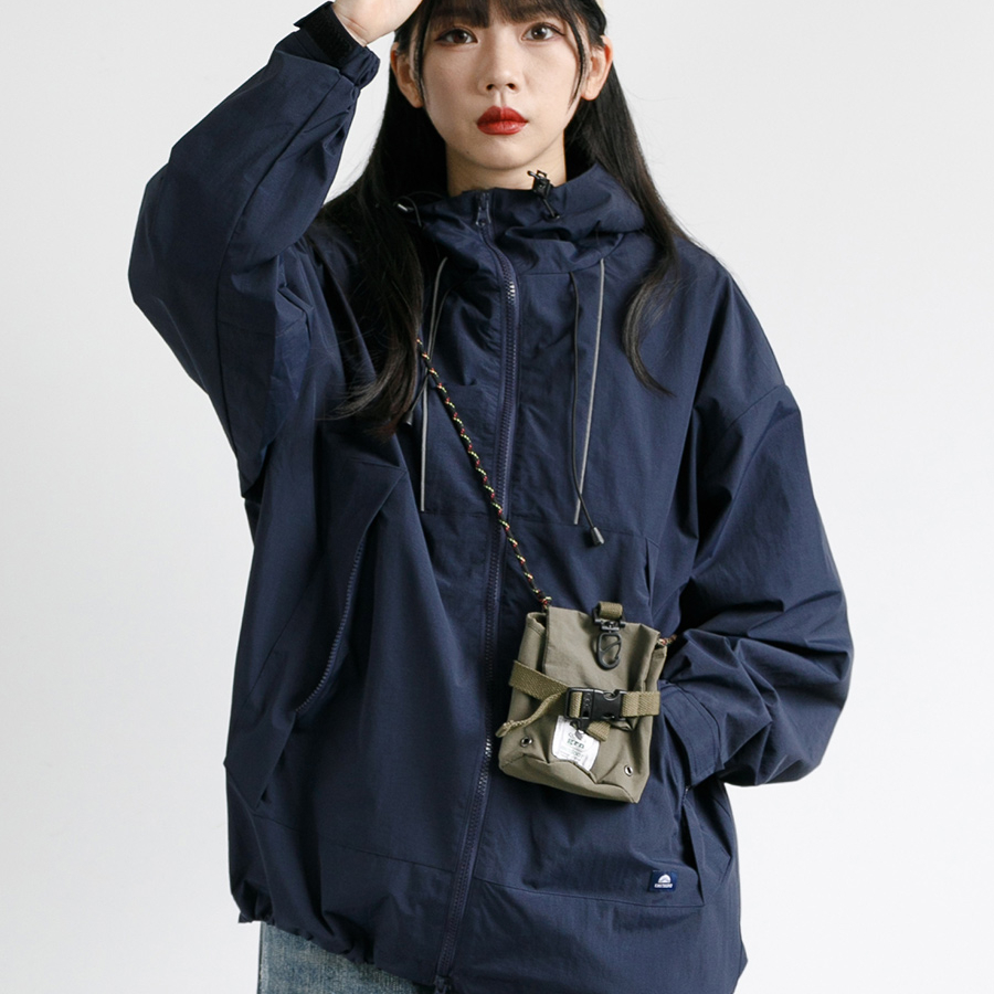 日系連帽戶外工裝拉鍊大口袋衝鋒衣夾克女中性風寬鬆短外套