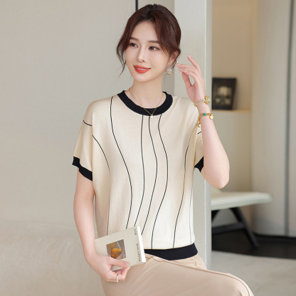 洋氣冰絲短袖小衫中年女裝夏裝上衣服中老年2026新款薄款T恤