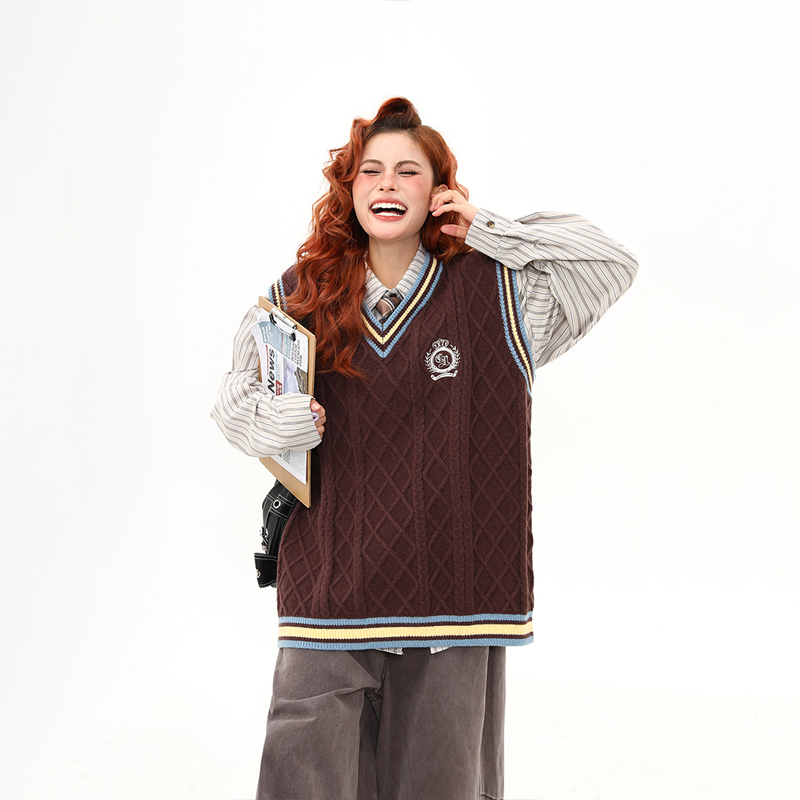 美式復古學院風刺繡美拉德馬甲背心毛衣女秋冬寬鬆針織衫