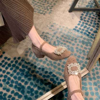 鑽扣小方頭絨裏一字帶保暖毛呢粗跟瑪麗珍單鞋女