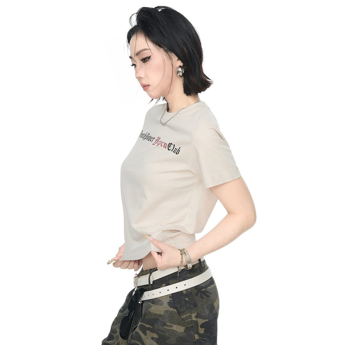 2025新款正肩短袖T恤女夏季潮牌心形印花街頭風潮流短款半袖上衣