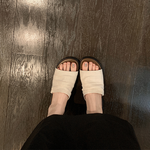 曼谷拖度假風沙灘亞麻褶皺平底涼拖女拖鞋外穿夏