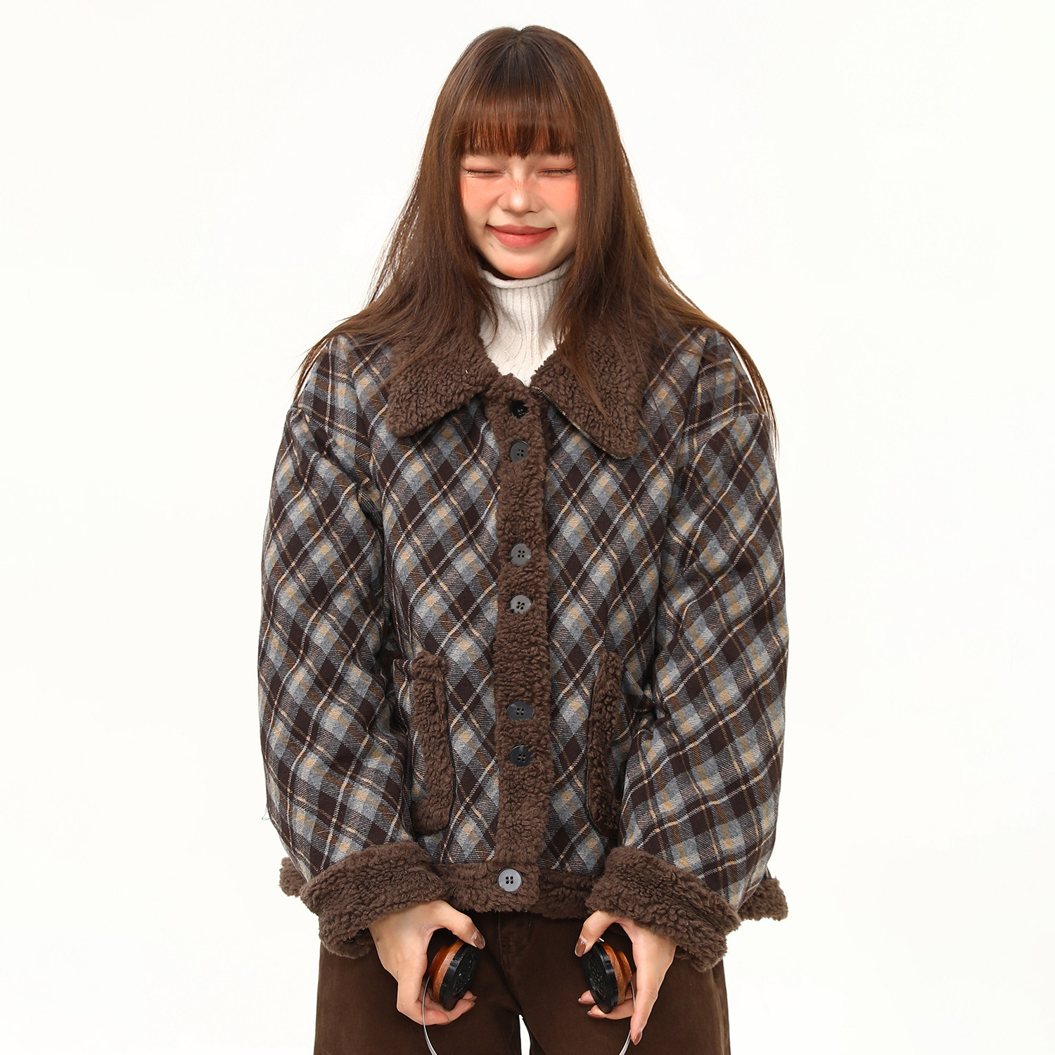 羊羔絨拼接格紋高級感外套女冬季新款復古短款翻領棉服