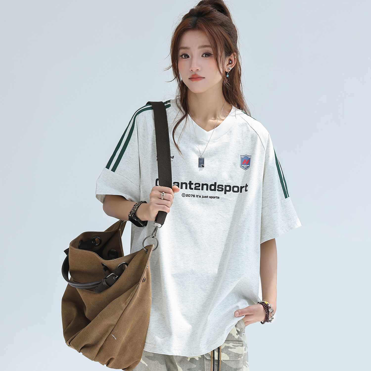 索羅娜美式拼接條紋短袖女t恤夏季字母運動球衣T賉