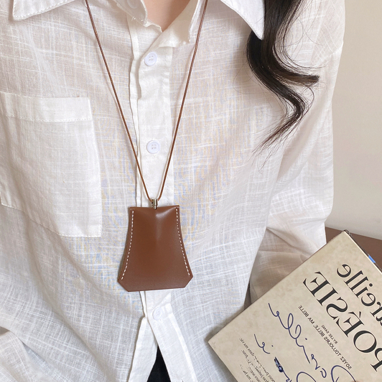 掛脖磁吸皮革墨鏡夾項鍊經典百搭眼鏡夾掛繩毛衣鏈配飾