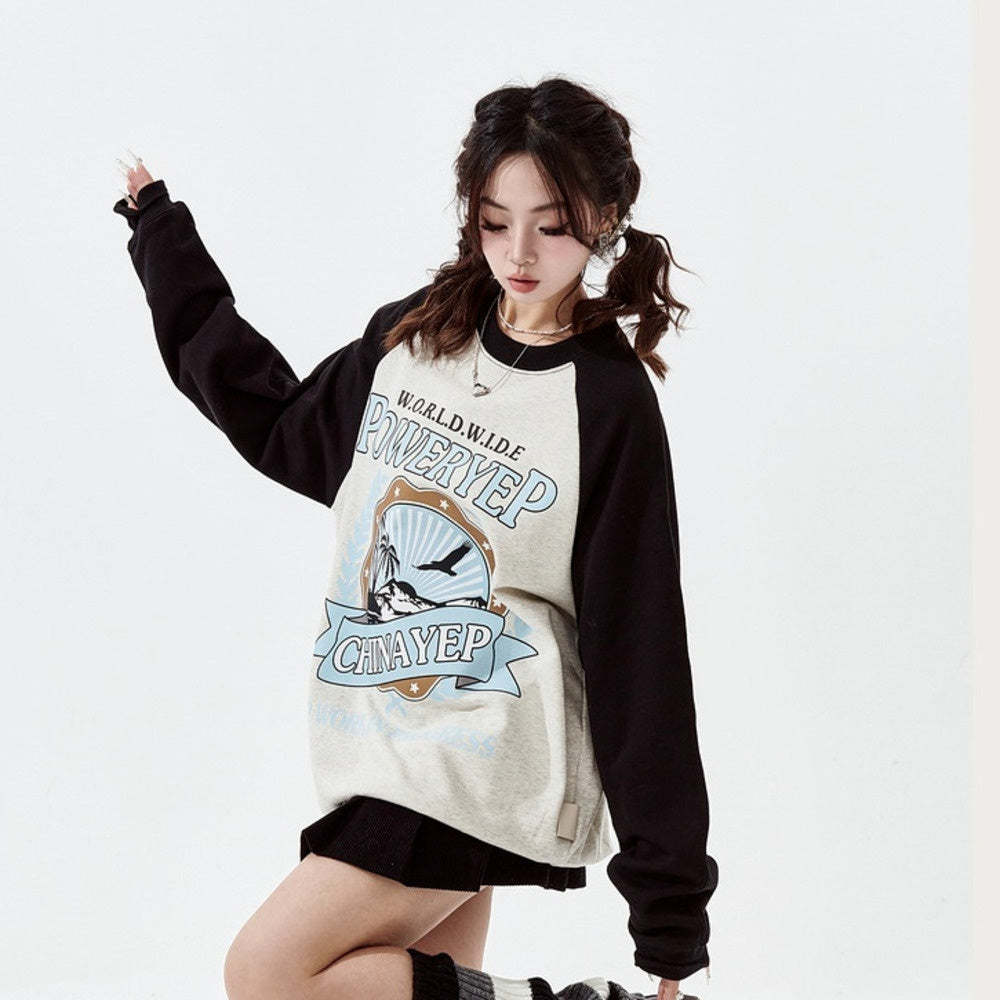 拼接插肩袖卡通印花衛衣女秋新款復古寬鬆無帽上衣