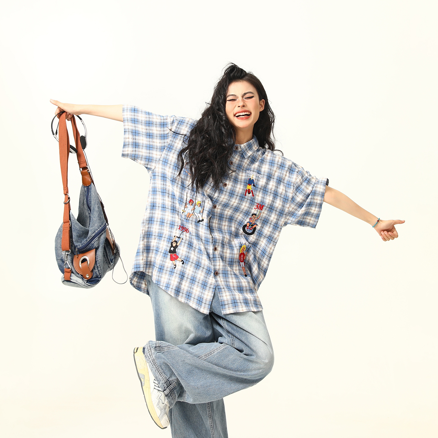 美式復古格子短袖襯衫女刺繡小眾設計感夏季百搭襯衣